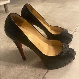 Christian Laboutin Black Pumps